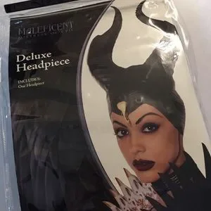 Disney | Accessories | Maleficent Mistress Of Evil Deluxe  display picture 2